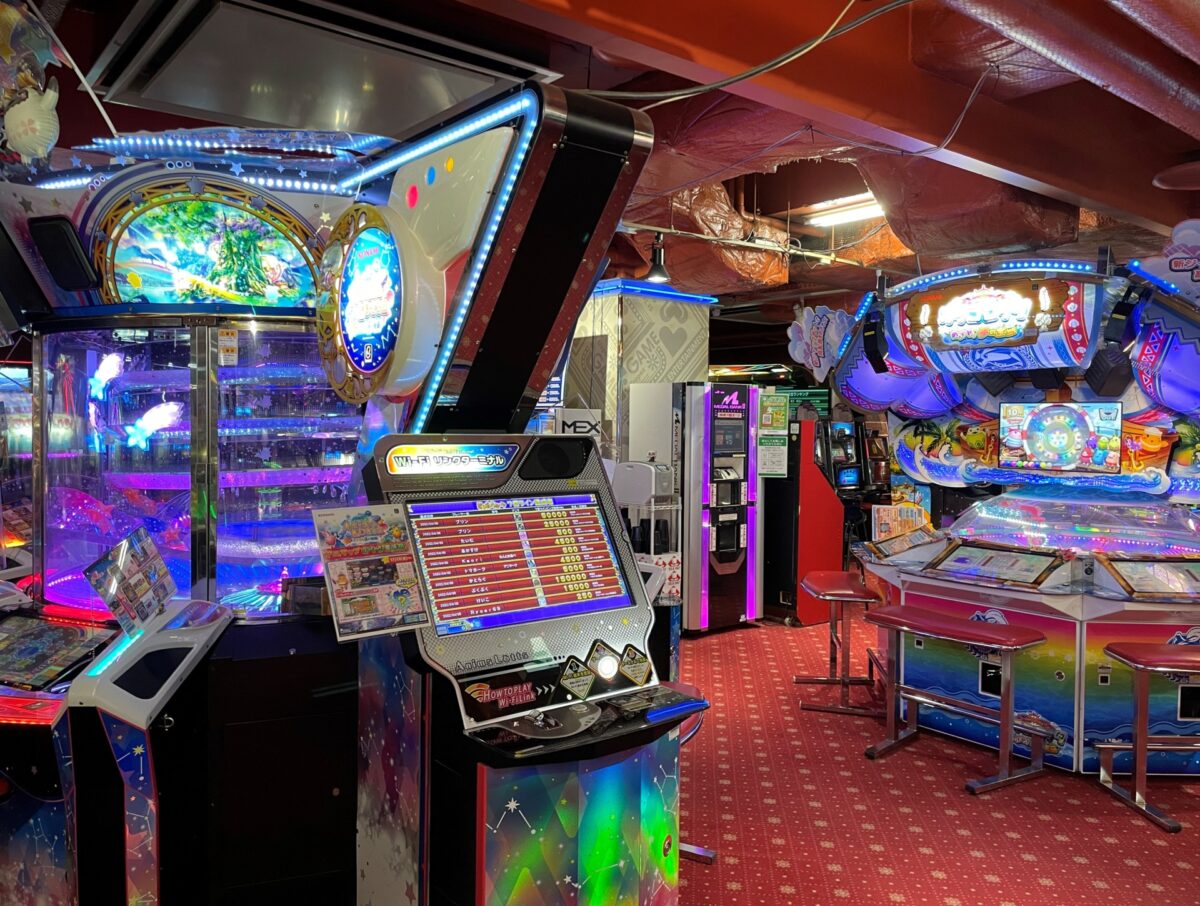廃盤シルクハットゲームセンターメダル シルクハット伊勢佐木町のメダル料金＆設置メダルゲーム機種